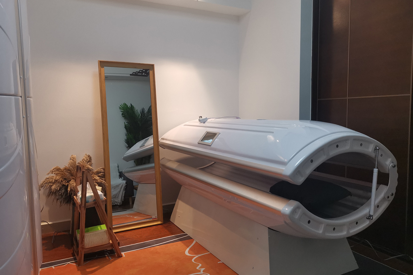 Haikou G-BLACK Tanning Salon